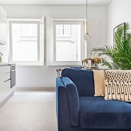 Decompress At A Tranquil, Minimal Urban Oasis With An Edge Apartment Porto Exterior photo