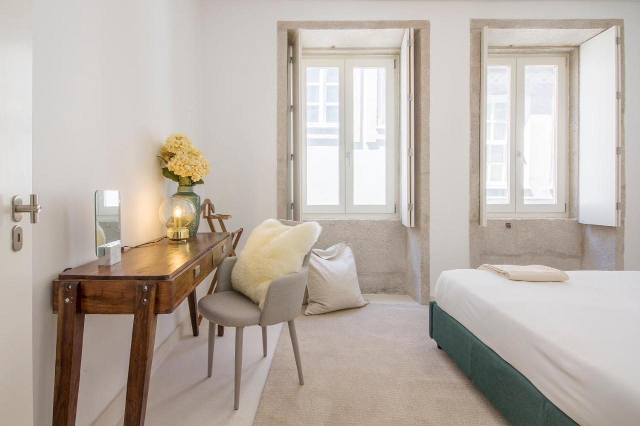 Decompress At A Tranquil, Minimal Urban Oasis With An Edge Apartment Porto Exterior photo