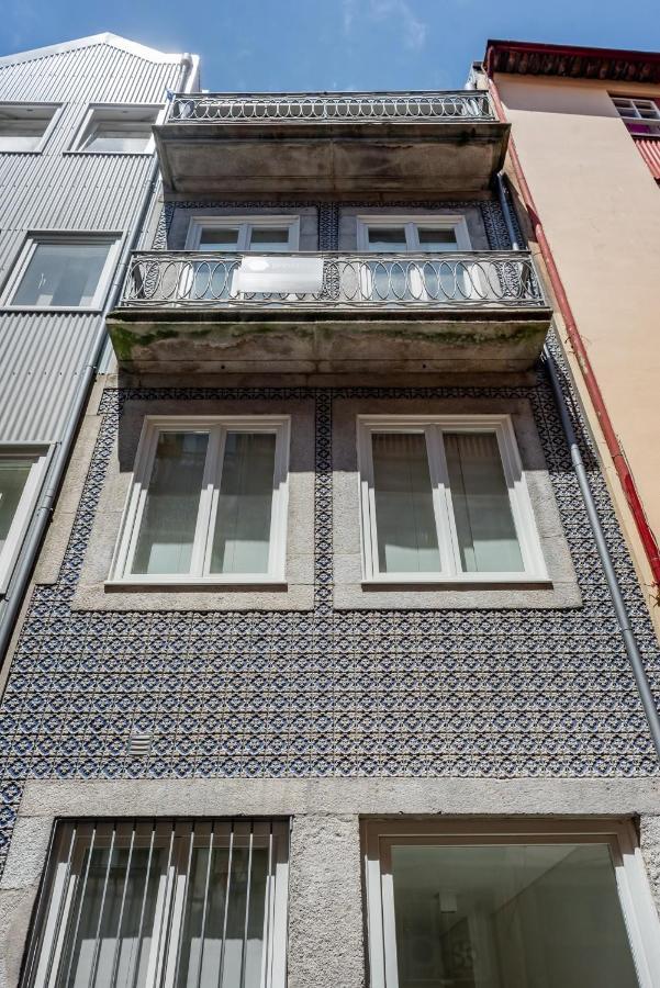 Decompress At A Tranquil, Minimal Urban Oasis With An Edge Apartment Porto Exterior photo
