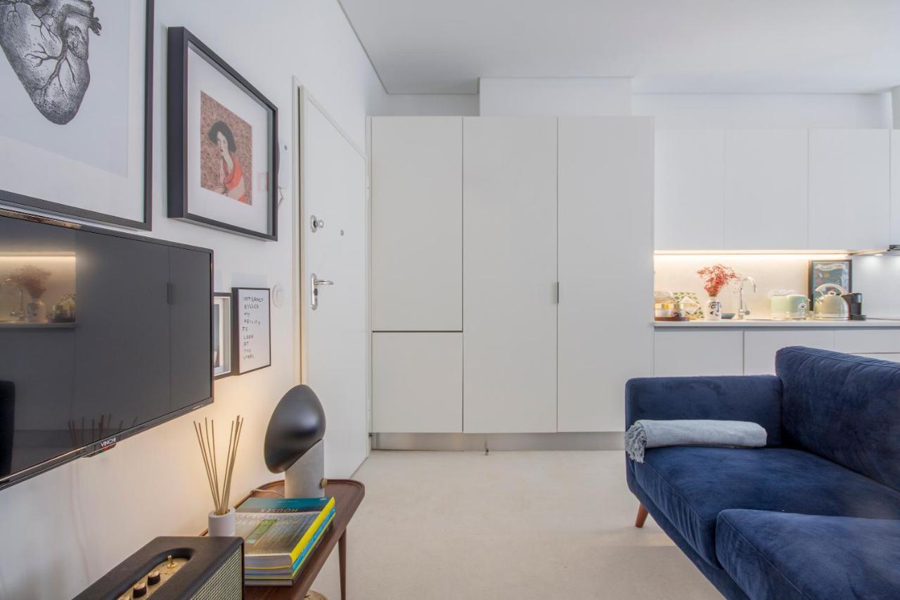 Decompress At A Tranquil, Minimal Urban Oasis With An Edge Apartment Porto Exterior photo